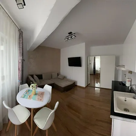 Amy Twin Residence Apartment *
