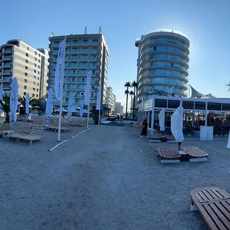 Amy Twin Residence Apartment Lägenhet Mamaia